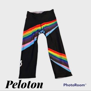 NWOT WITH Peloton Pride Flag Noir Capri Reversible Leggings